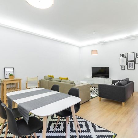 Dobo Homes - Zu84 มาดริด ภายนอก รูปภาพ
